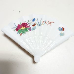 Limoges/MMA porcelain fan trinket box